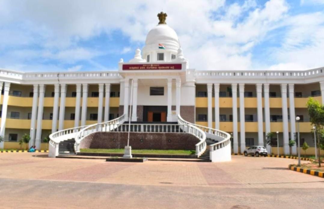 ಸಂಚಾರಿ ಕುರಿಗಾಹಿಗಳಿಗೆ ಗುರುತಿನ ಚೀಟಿ ವಿತರಣೆ