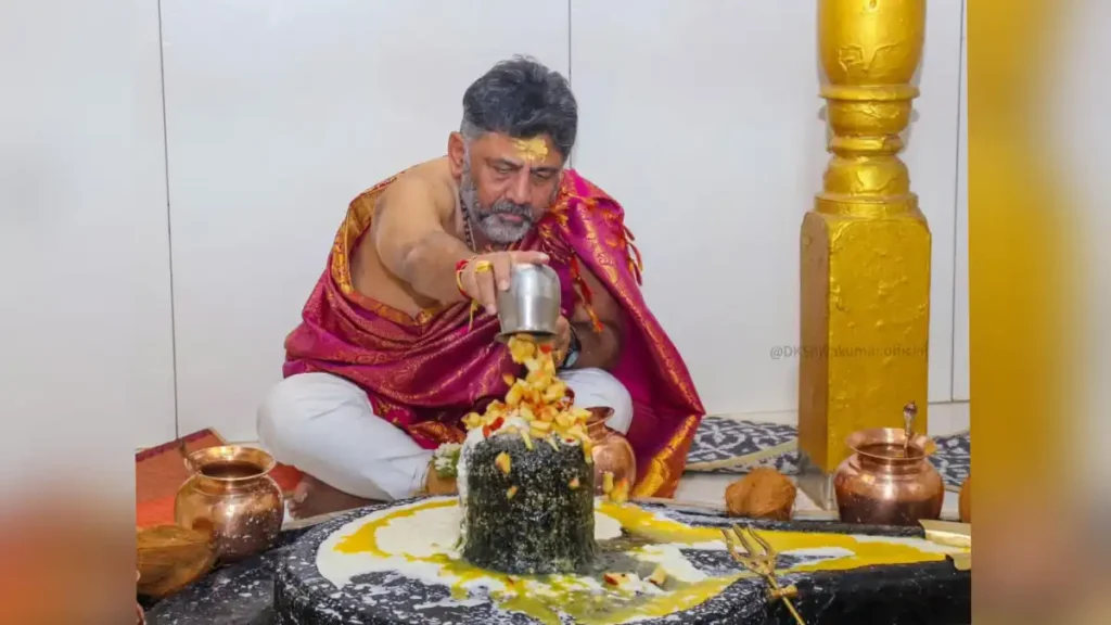 DK Shivakumar | Special Pooja of DCM at Kapileshwar Temple