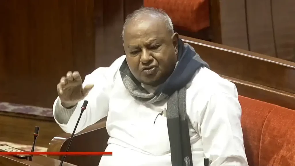 Former PM HD Deve Gowda thundered against the Congress